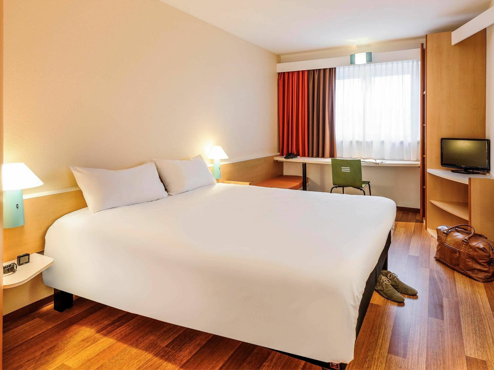 ibis Hotel Würzburg City Exterior foto